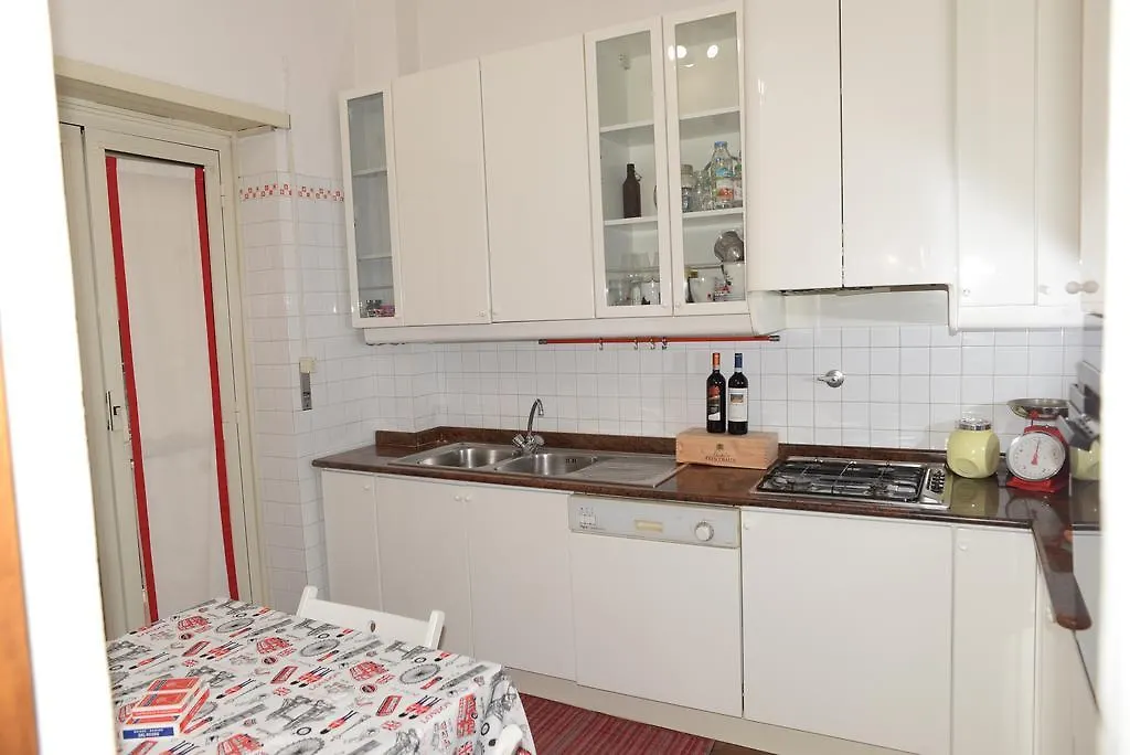 *** Guest house Emilio'S Home Rome Italy